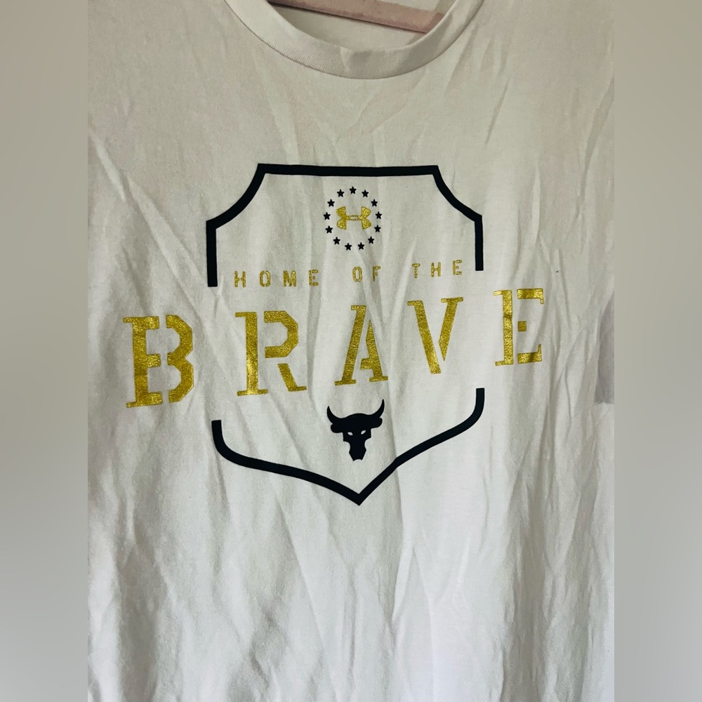 Under Armour White and Gold Short Sleeve Tee